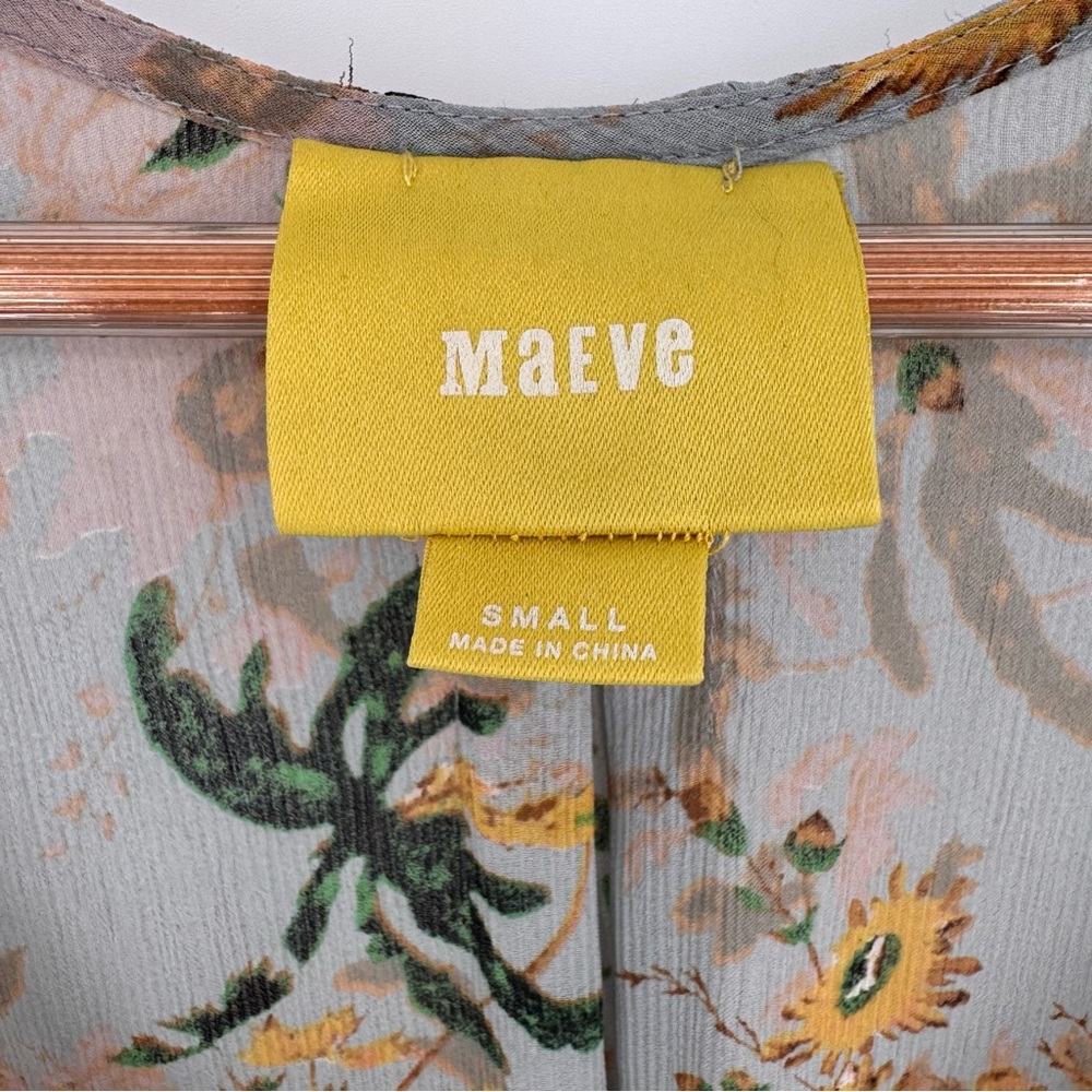 Anthropologie Maeve Magda‎ Gauze Floral Handkerchief Tunic Top Size Small Gray - Picture 2 of 10